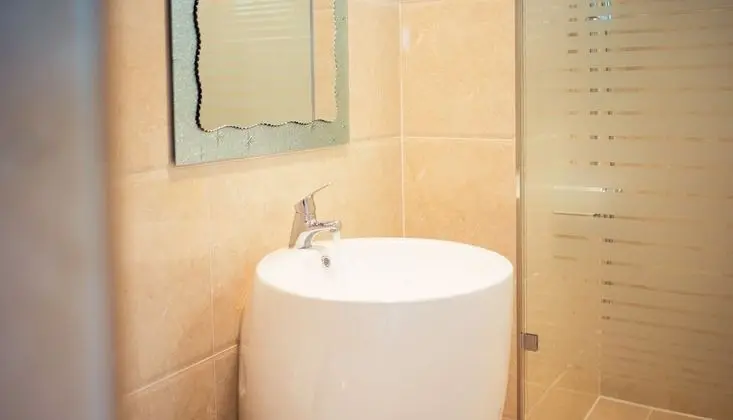 Villa (Pool / Type #1 Over base 2 pax, EPF)