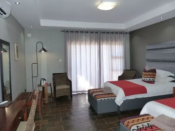 Luxury Tek Büyük Yataklı Oda
