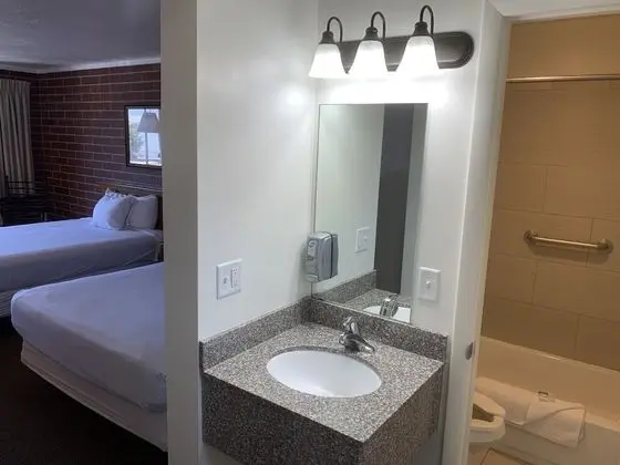 Deluxe Oda, 2 Büyük (Queen) Boy Yatak, Sigara İçilebilir