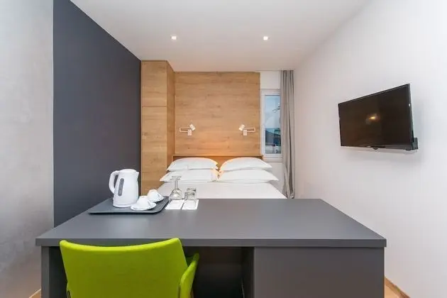 Superior Tek Büyük Yataklı Oda, Deniz Manzaralı