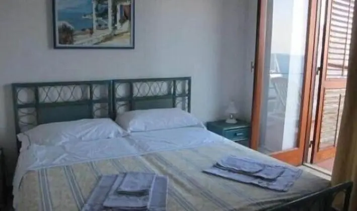 Üç Kişilik Oda, Balkon, Deniz Manzaralı