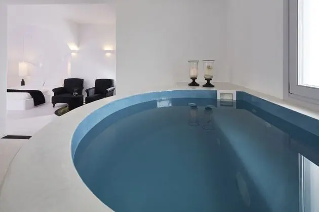 Honeymoon Süit (with Private Outdoor Jacuzzi)