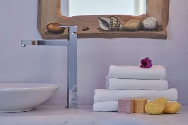 Honeymoon Süit (with Private Outdoor Jacuzzi)