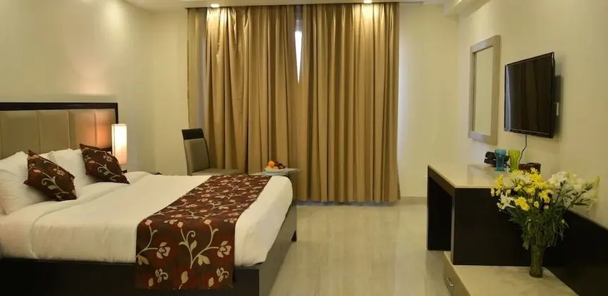 Luxury Apart Daire, 2 Yatak Odası, Mutfak, Havuz Manzaralı