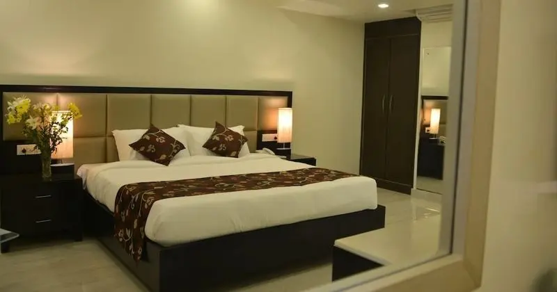 Luxury Apart Daire, 2 Yatak Odası, Mutfak, Havuz Manzaralı