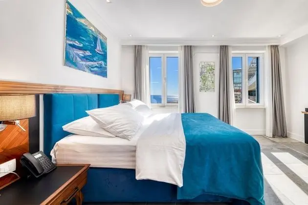 Standard Tek Büyük Yataklı Oda, Deniz Manzaralı