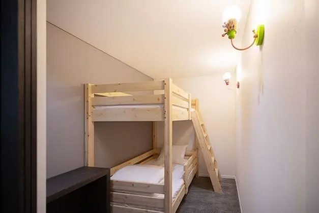 Family Süit (Kids Suite, 1 King+1 Kids Bunk Bed)