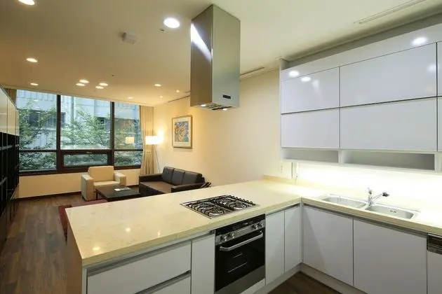1-Bedroom Apartment with Kitchen: Extra person (over 6-year-old) will be charged upon check-in
