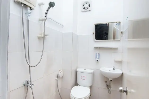 Standard Tek Büyük Yataklı Oda (with A/C)