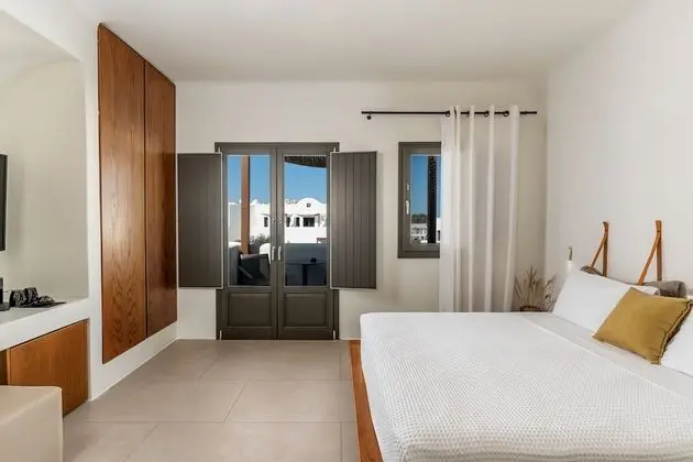 Superior Tek Büyük veya İki Ayrı Yataklı Oda