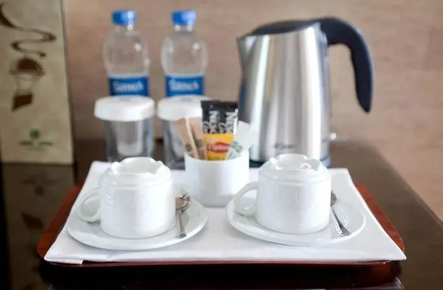 Standart Oda, Şehir Manzaralı