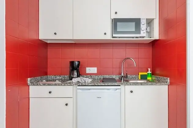Standard Apart Daire, 1 Yatak Odası, Teras, Havuz Manzaralı