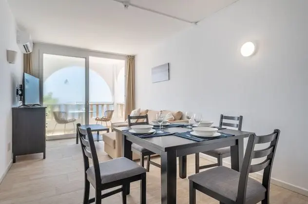 Standard Apart Daire, 1 Yatak Odası, Teras, Havuz Manzaralı