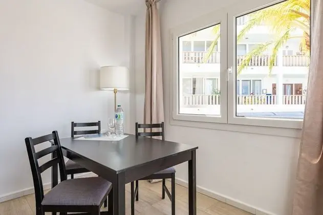 Standard Apart Daire, 1 Yatak Odası, Teras, Havuz Manzaralı