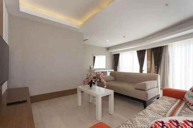 King Suite Sea View with Jacuzzi
