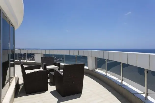 King Suite Sea View with Jacuzzi