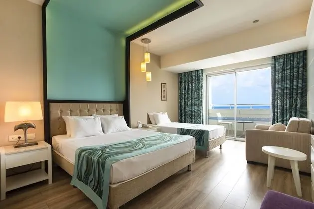 Standard Room (Sea & Pool side) With Non Alcoholic Drinks