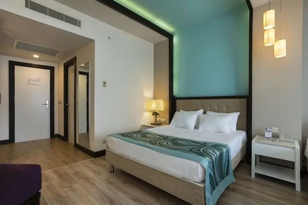 Standard Room (Sea & Pool side) With Non Alcoholic Drinks