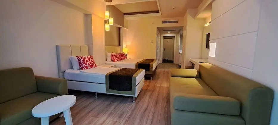 Standard Room with Land View for Families