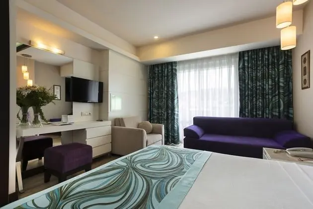 Standard Room With Non Alcoholic Drinks