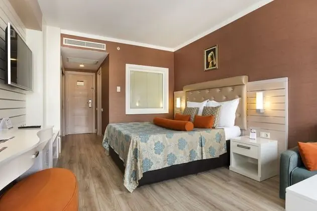 Standard Land View Room