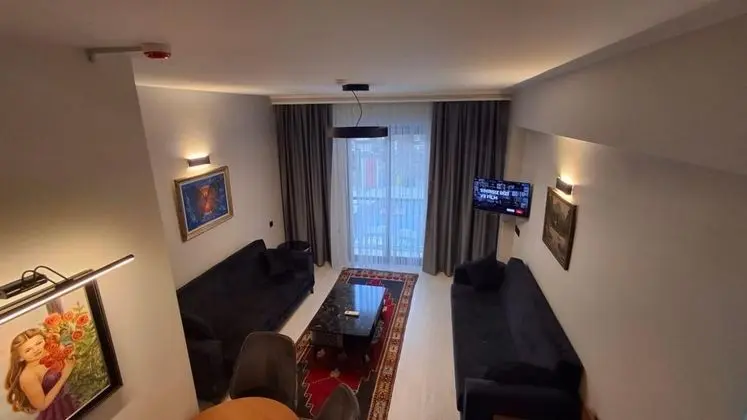 https://images.odamax.com/img/1024x768/odamax/image/upload/Orange_Garden_Aparts_Hotel_202504121147077_WhatsApp_Image_2025_04_12_at_11_26_12_1_.jpeg