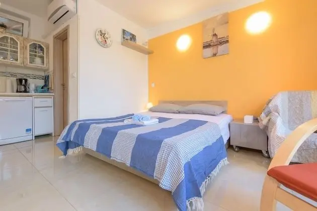 Stüdyo (Orange - garden terrace - SA1(2+1))