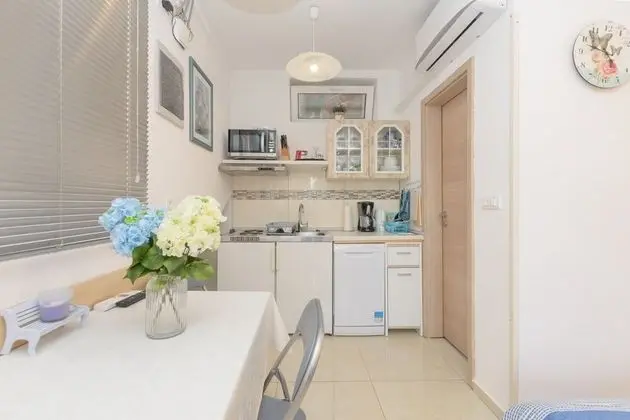 Stüdyo (Orange - garden terrace - SA1(2+1))