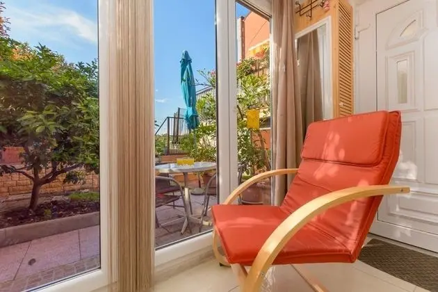 Stüdyo (Orange - garden terrace - SA1(2+1))