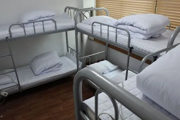 Ortak Ranzalı Oda, Sadece kadınlar için (4 Persons)
