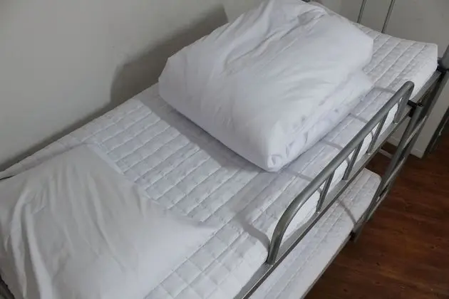 Ortak Ranzalı Oda, Sadece kadınlar için (6 Persons)