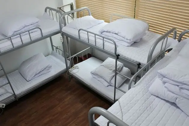 Ortak Ranzalı Oda, Sadece kadınlar için (6 Persons)