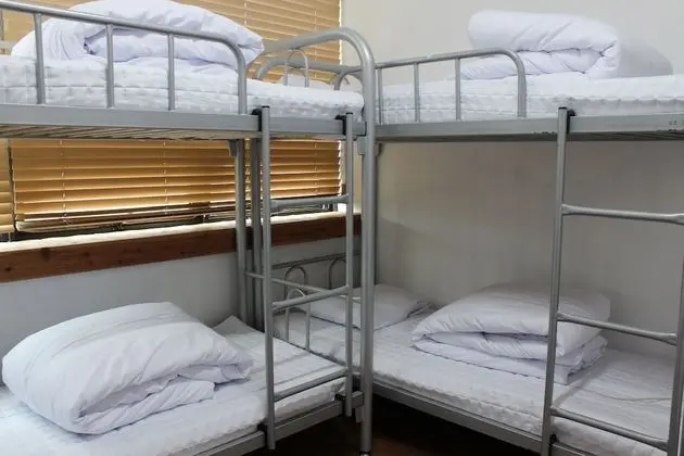 Ortak Ranzalı Oda, Sadece kadınlar için (6 Persons)