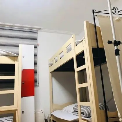 Ortak Ranzalı Oda, Sadece erkekler için (6-person)