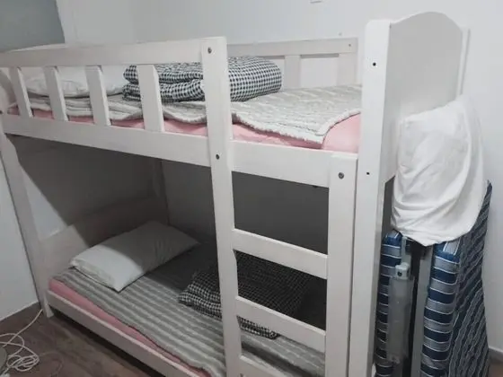 Ortak Ranzalı Oda, Sadece erkekler için (6-person)