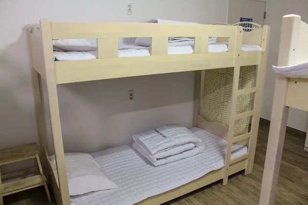 Ortak Ranzalı Oda, Sadece kadınlar için (10-person)