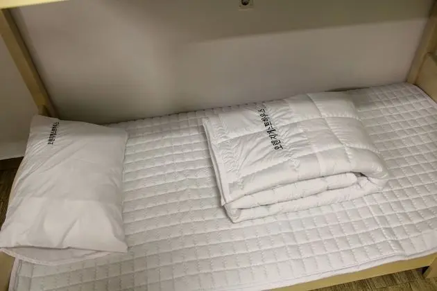 Ortak Ranzalı Oda, Sadece kadınlar için (10-person)