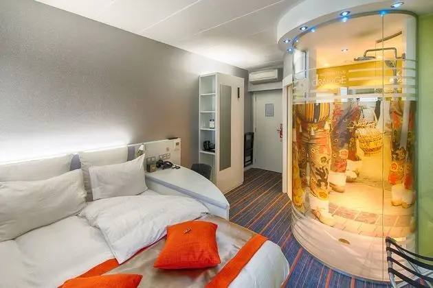 Cocoon Room