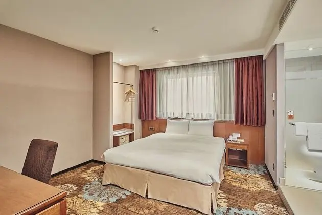 Deluxe Tek Büyük Yataklı Oda