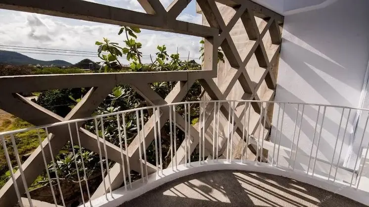Üç Kişilik Oda, Birden Çok Yatak, Balkon