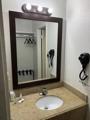 Economy Tek Kişilik Oda