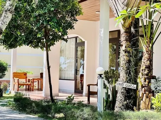 Deluxe Bungalov, Havuz Manzaralı
