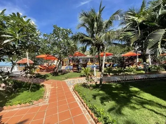 Deluxe Bungalov, Havuz Manzaralı