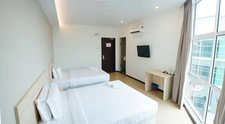 Deluxe Dört Kişilik Oda, 2 Büyük (Queen) Boy Yatak, Şehir Manzaralı