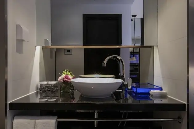 Superior Tek Büyük Yataklı Oda (A)