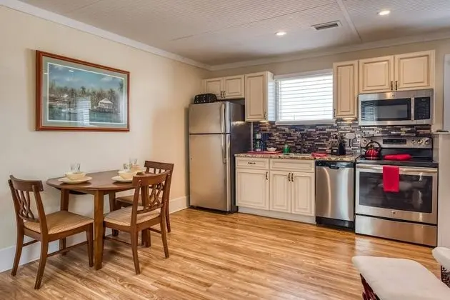 Apart Daire (Orange Street Apartment)