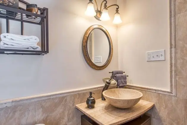 Apart Daire (Orange Street Apartment)