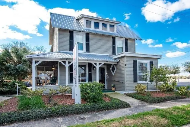 Apart Daire (Orange Street Apartment)