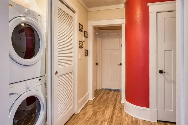 Apart Daire (Orange Street Apartment)