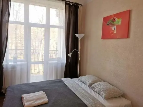 Stüdyo, Balkon